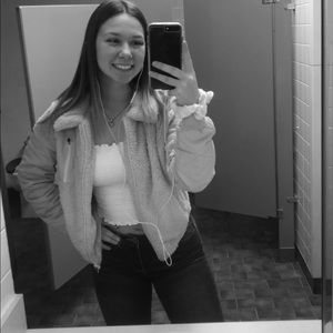 Meet your Posher, Sarah